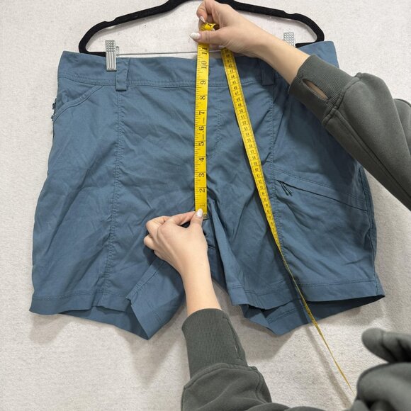 Duluth Trading Co Shorts Womens 16 Blue Cargo 7.5 Inseam Nylon Stretch Hiking - Picture 5 of 10